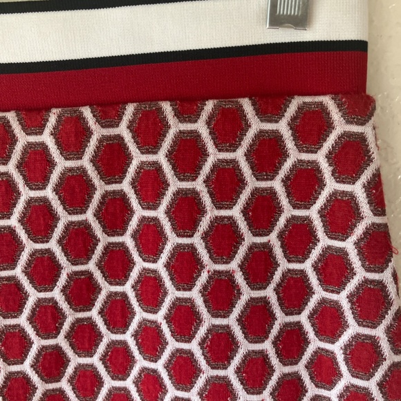 GP&J BAKER X H&M Red White Black Metallic Honeycomb Pattern Mini Skirt women's S - Picture 7 of 16